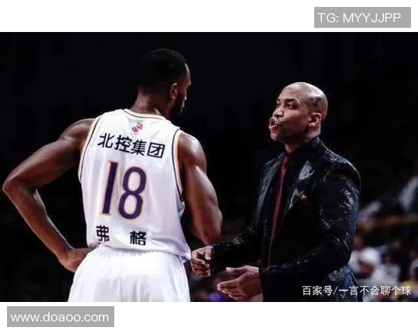 重庆篮球队与广州篮球队赛后复盘分析及比赛经验总结